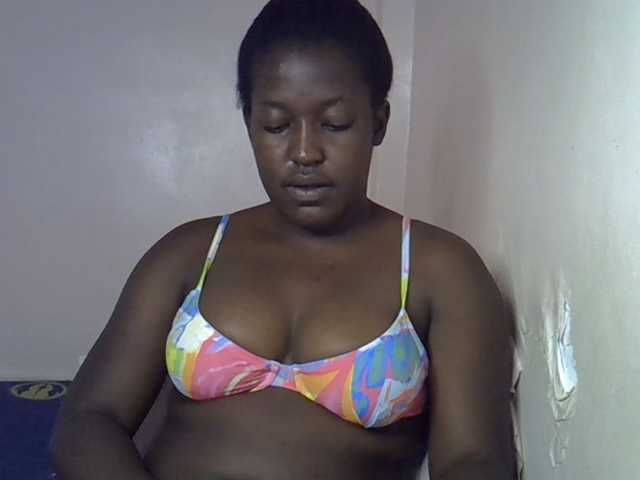 Honey-drop live cam on BongaCams