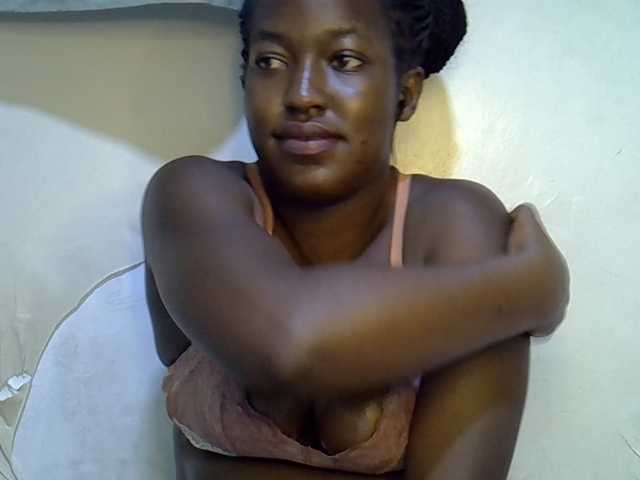 Honey-drop live cam on BongaCams