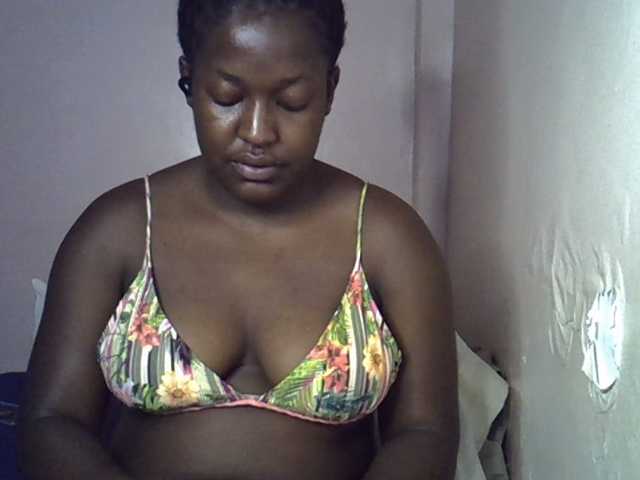 Honey-drop live cam on BongaCams