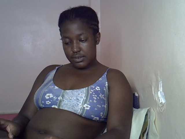 Honey-drop live cam on BongaCams
