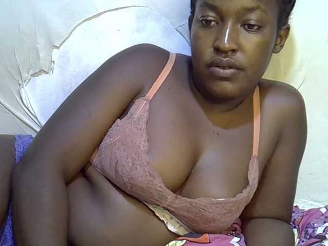 Honey-drop live cam on BongaCams