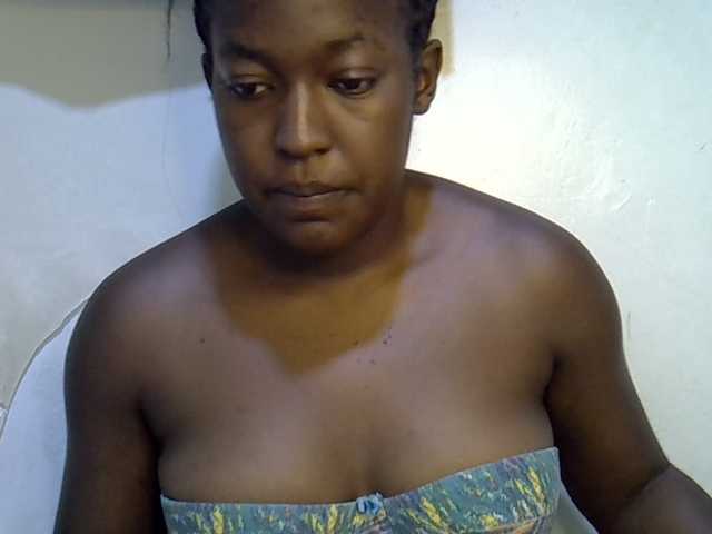 Honey-drop live cam on BongaCams