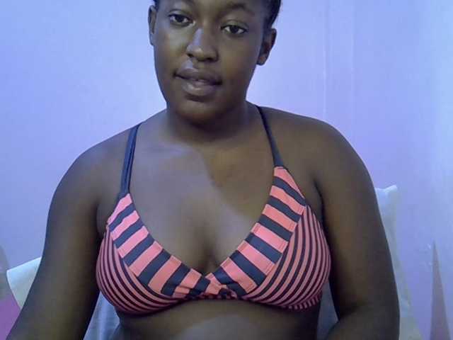 Honey-drop live webcam show