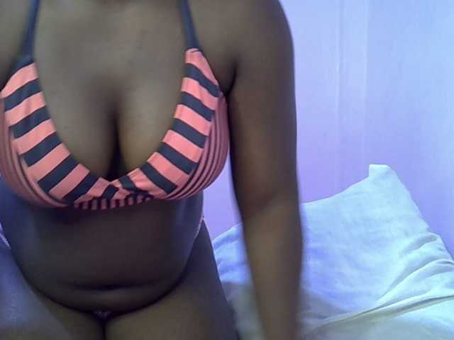 Honey-drop live webcam show