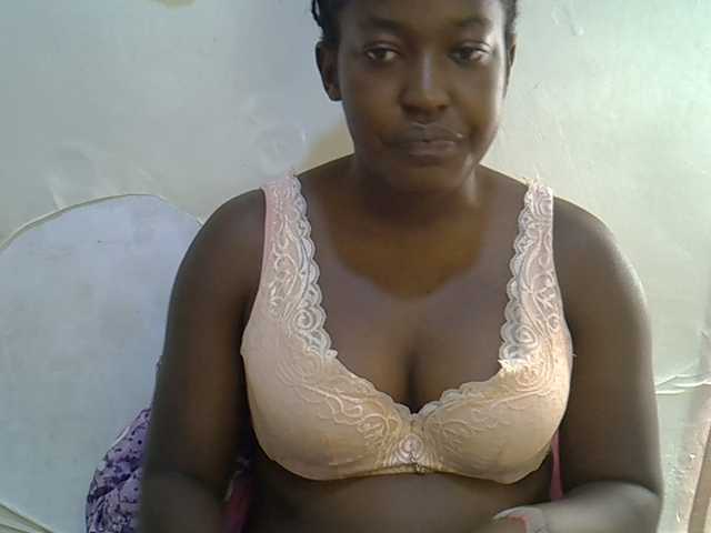 Honey-drop live cam on BongaCams