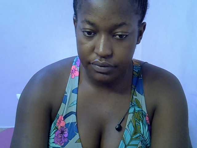 Honey-drop live cam on BongaCams