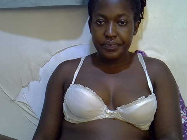 Honey-drop live cam on BongaCams