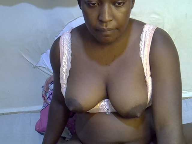 Honey-drop live cam on BongaCams