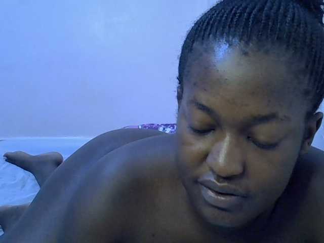 Honey-drop live webcam show