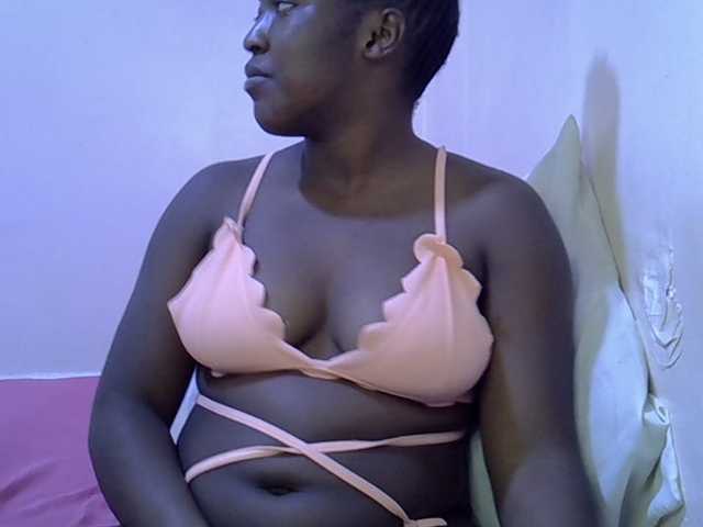 Honey-drop live webcam show