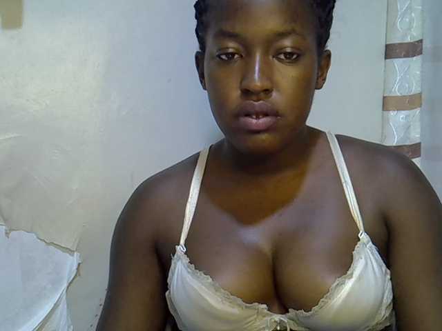 Honey-drop live cam on BongaCams