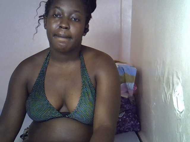 Honey-drop live cam on BongaCams