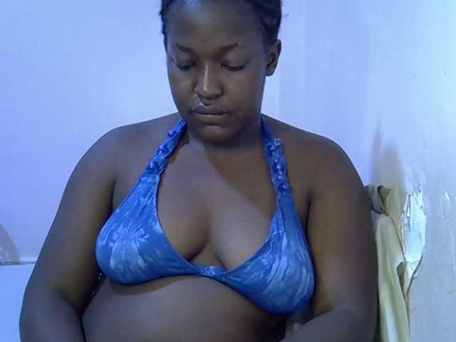 Honey-drop live cam on BongaCams