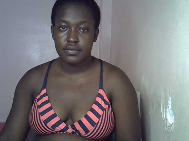 Honey-drop live cam on BongaCams
