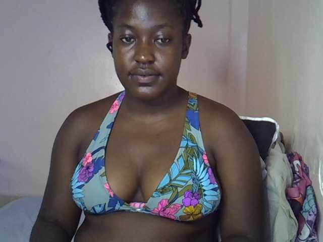 Honey-drop live cam on BongaCams