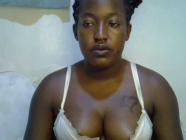 Honey-drop live cam on BongaCams