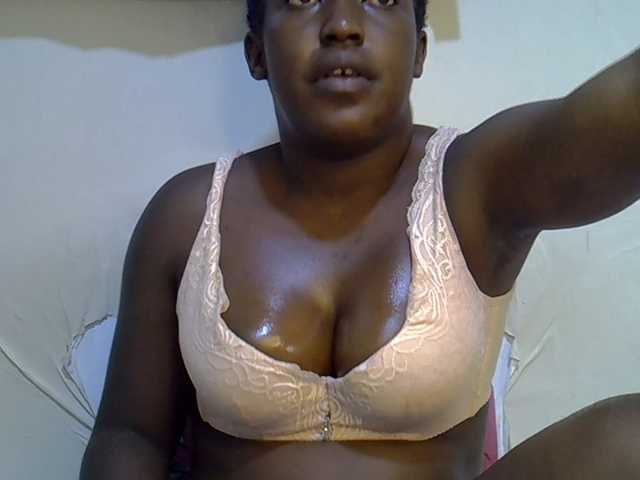 Honey-drop live cam on BongaCams