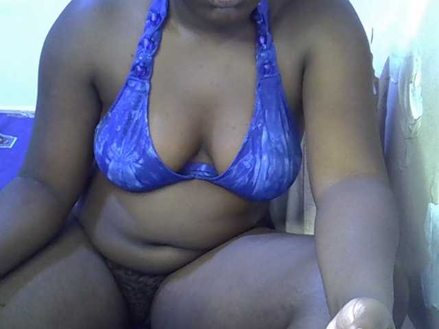 Honey-drop live cam on BongaCams
