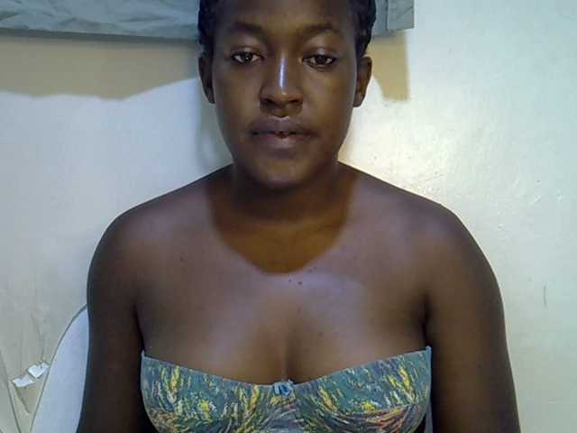 Honey-drop live cam on BongaCams