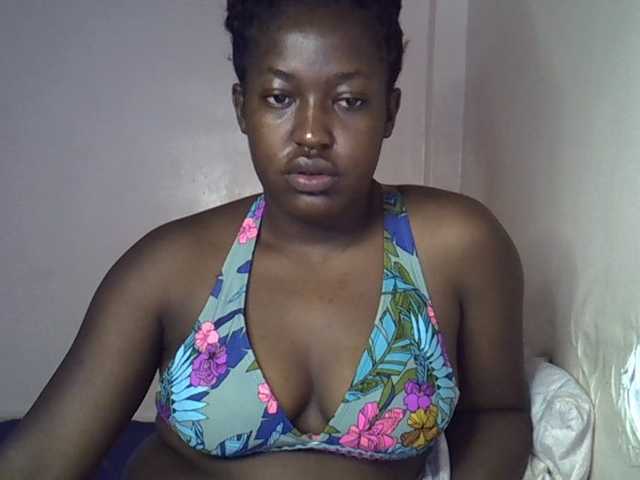 Honey-drop live cam on BongaCams