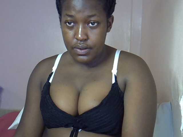 Honey-drop live cam on BongaCams