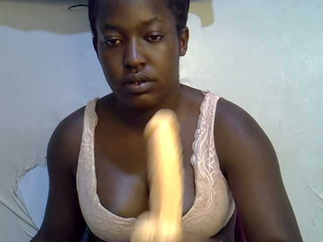 Honey-drop live cam on BongaCams
