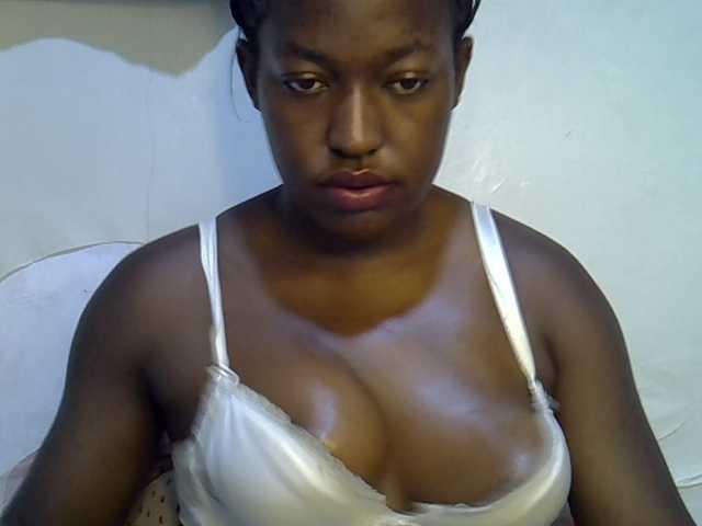 Honey-drop live cam on BongaCams