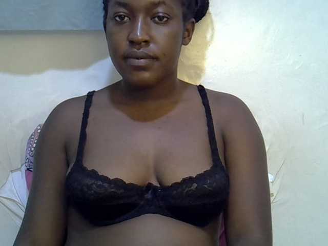 Honey-drop live cam on BongaCams