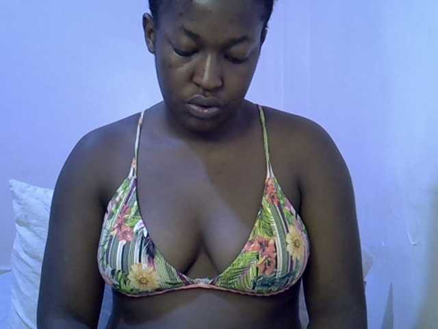 Honey-drop live webcam show