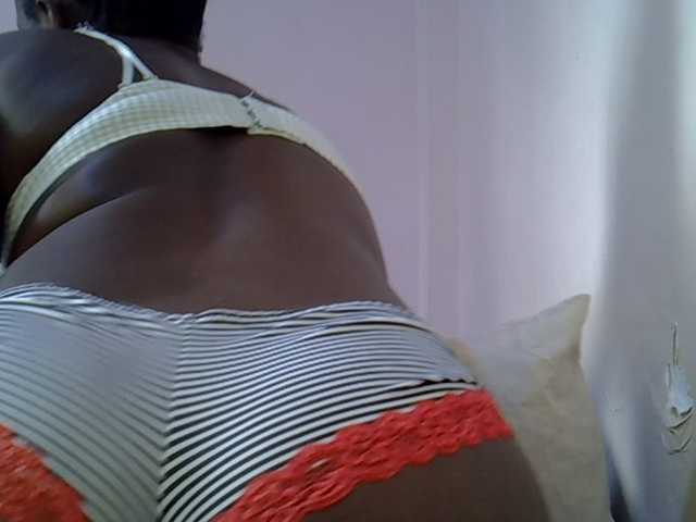 Honey-drop live cam on BongaCams
