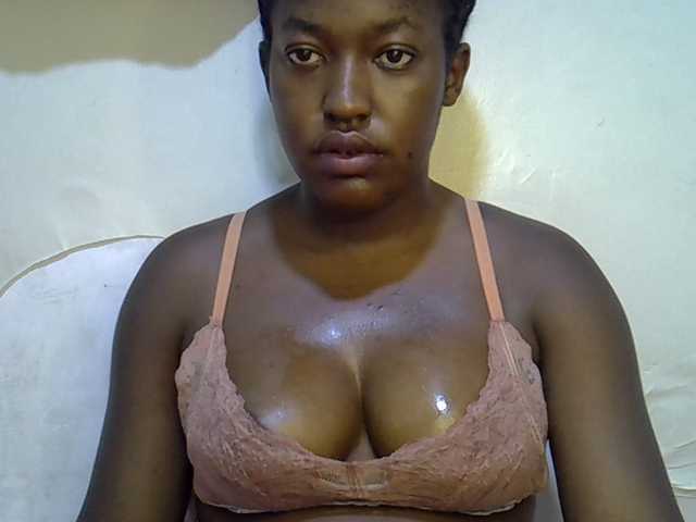 Honey-drop live cam on BongaCams