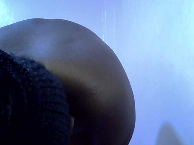 Honey-drop live webcam show