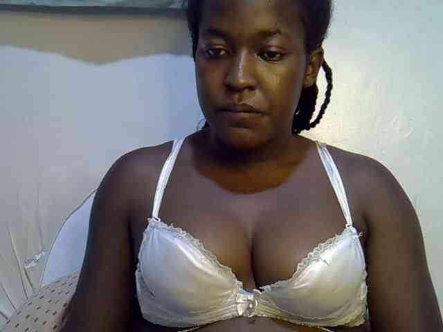 Honey-drop Live Webcam on BongaCams