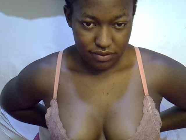 Honey-drop Live Webcam on BongaCams