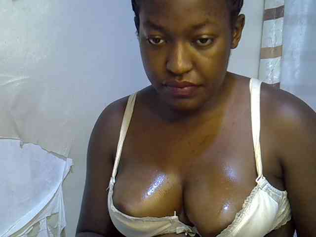 Honey-drop Live Webcam on BongaCams