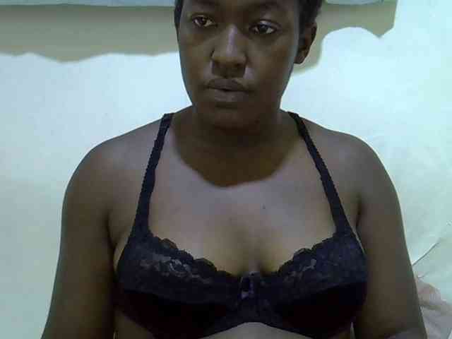 Honey-drop Live Webcam on BongaCams