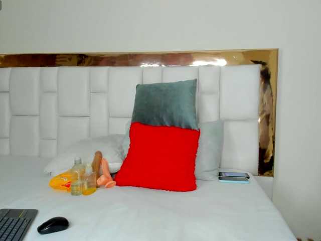 SiennaRuby live cam on BongaCams