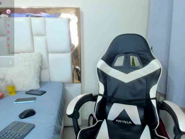 SiennaRuby webcam