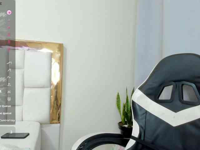 SiennaRuby webcam