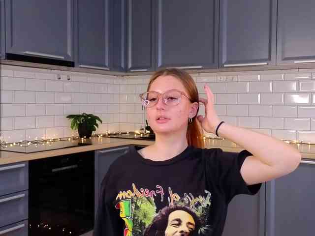SiaSapphire01 webcam