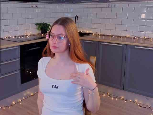 SiaSapphire01