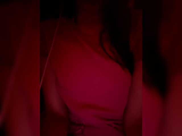  Alina-sis chat room