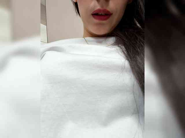 Alina-sis webcam