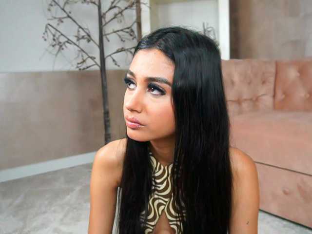 TinyCassy live cam on BongaCams
