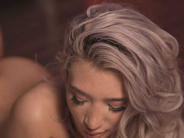 SiennaJayden live cam on BongaCams