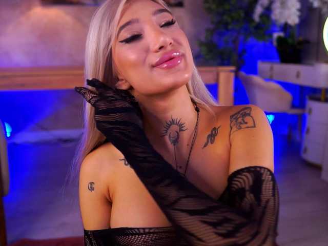 SiennaJayden live cam on BongaCams