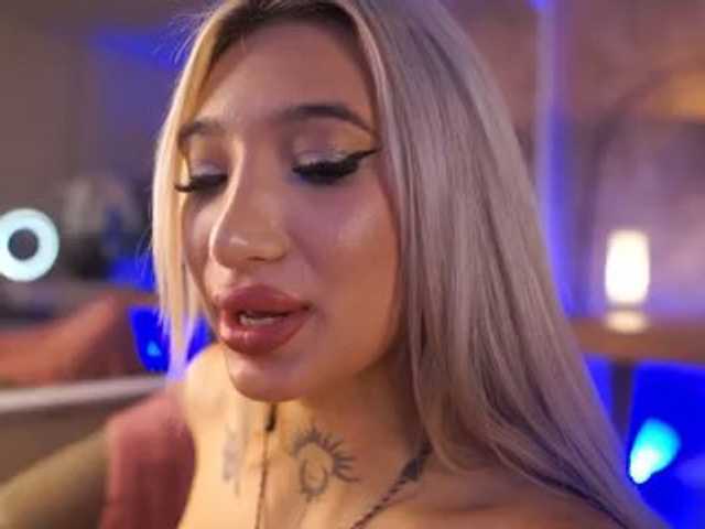 SiennaJayden live cam on BongaCams
