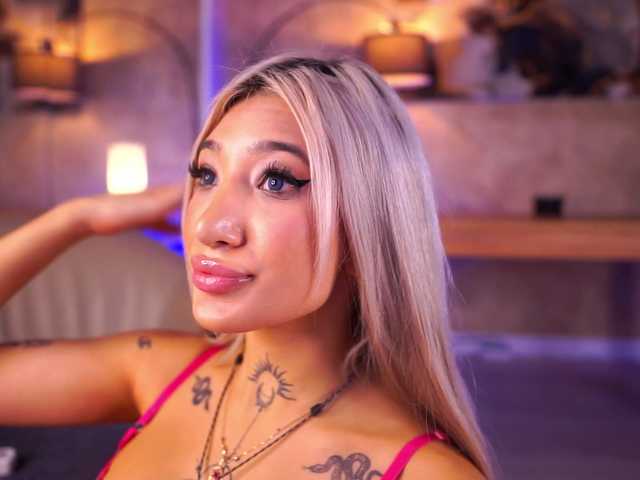 SiennaJayden live cam on BongaCams