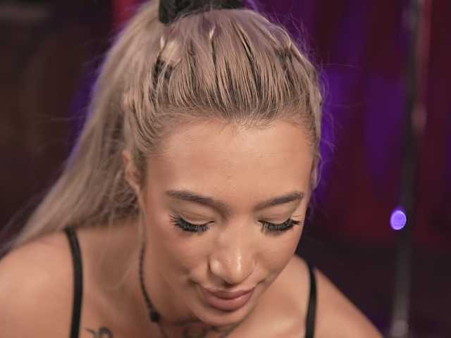 SiennaJayden live cam on BongaCams