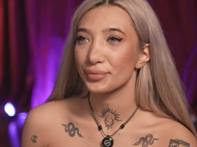 SiennaJayden live cam on BongaCams